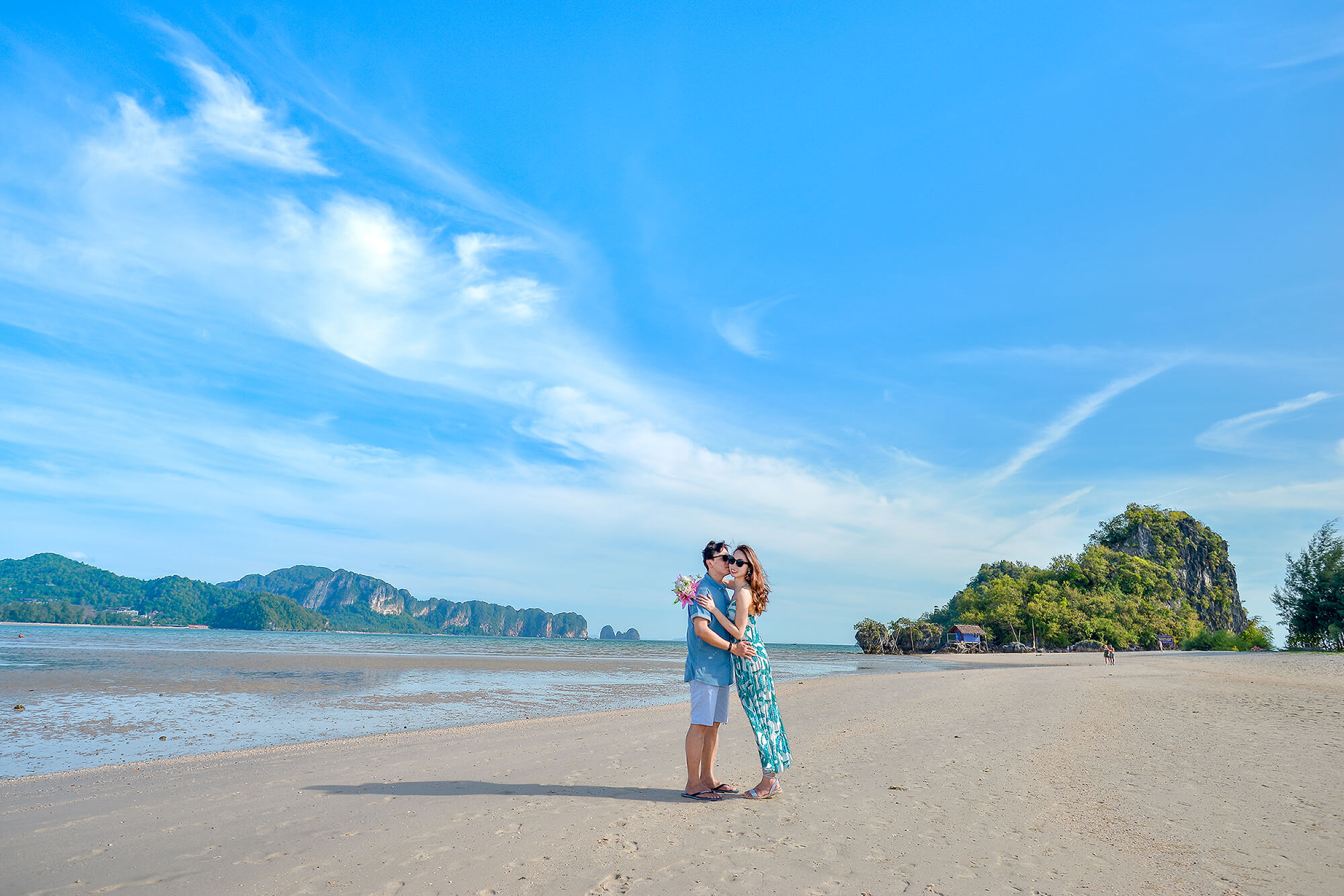 Krabi, Ao Nang Klong Muang Beach couples photoshoot