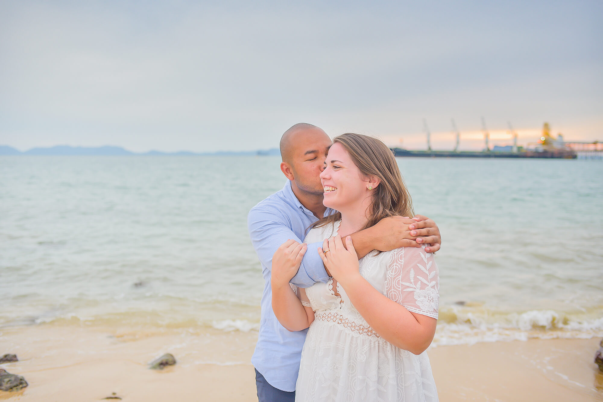 Krabi Engagement and Travel Photographer